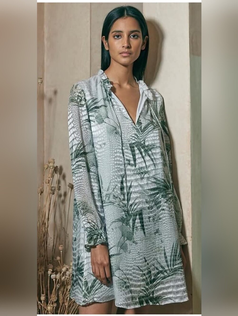 Ted Baker London Leaf Print Tie-Neck Dress